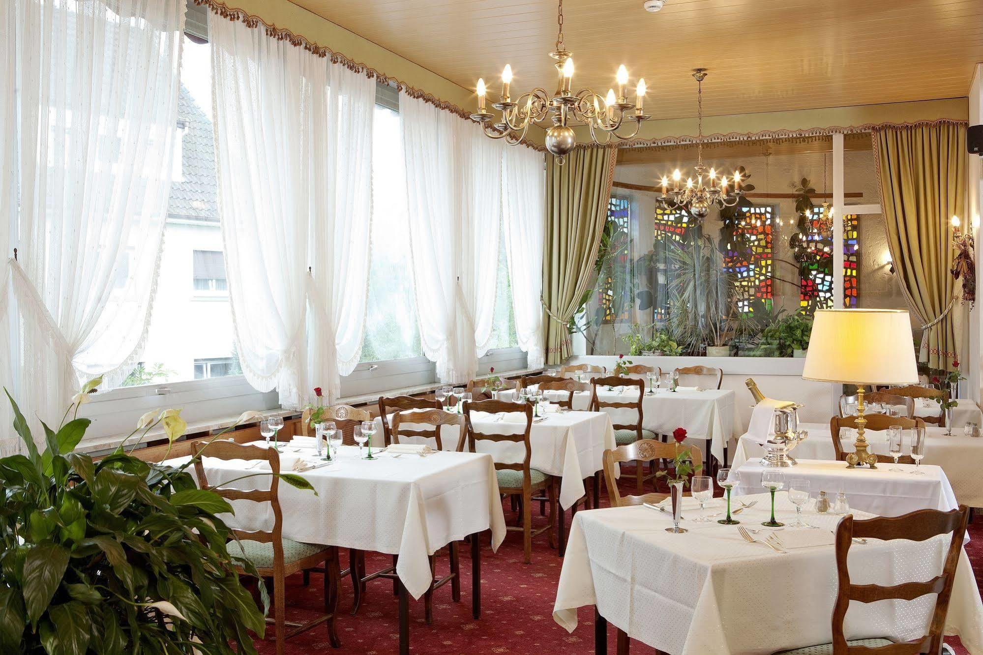 Logis Hotel-Restaurant De La Poste Urmatt Kültér fotó